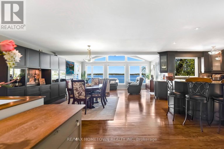 28311508/1435-county-road-2-road/augusta-twp/augusta/ontario/K0E1T0_9