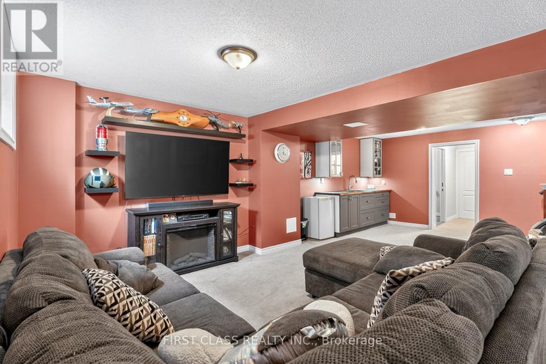 29027770/308-autumnfield-street/emerald-meadowstrailwest/ottawa/ontario/K2M0J4_26