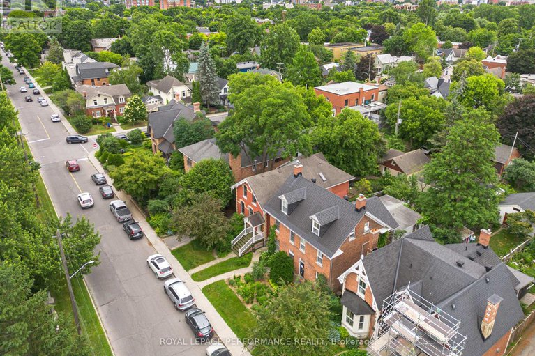 28582293/81-mackay-street/new-edinburgh/ottawa/ontario/K1M2E4_43