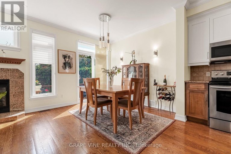 28366149/709-melbourne-avenue/laurentianview/ottawa/ontario/K2A1X4_17