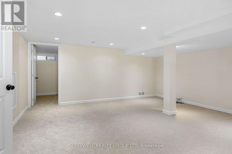 28651207/2209-belair-drive/bel-air-park/ottawa/ontario/K2C0X2_25