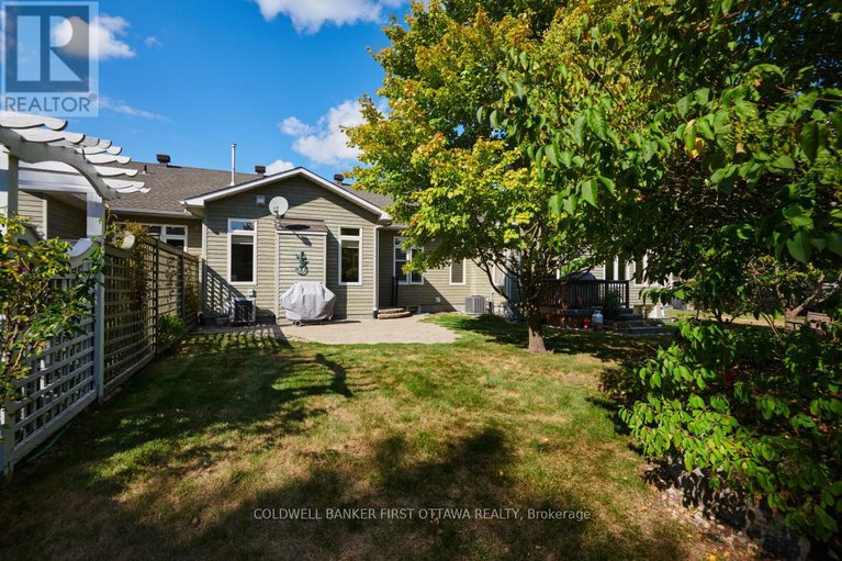 28855279/39-sable-run-drive/stittsville-central/ottawa/ontario/K2S1W8_35