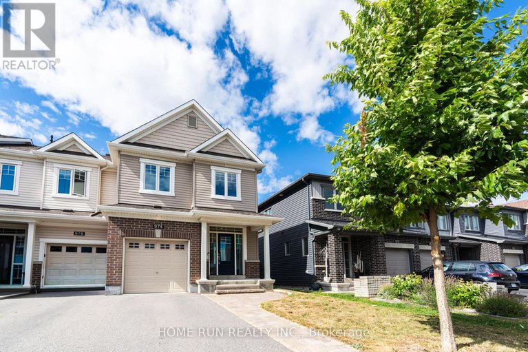 28823444/974-kilbirnie-drive/half-moon-bay/ottawa/ontario/K2J6E6_1