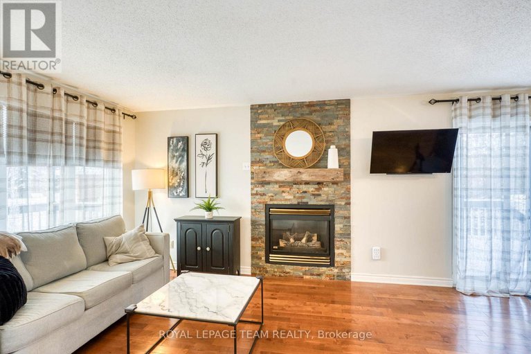 29324372/55-gale-street/almonte/mississippi-mills/ontario/K0A1A0_6