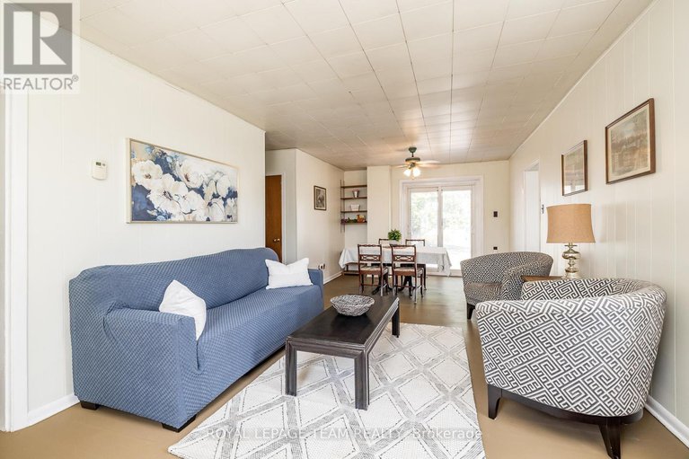 28723611/2106-dunrobin-road/kanata-north-east/ottawa/ontario/K0A1T0_21