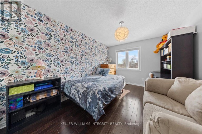 28156819/381-cooks-mill-crescent/riverside-south/ottawa/ontario/K1V2N2_26