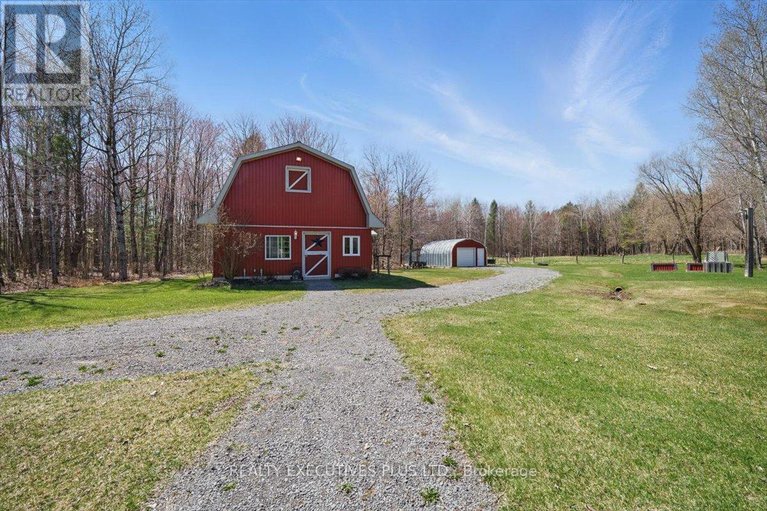 28237112/2935-baseline-road/clarencerockland-twp/clarence-rockland/ontario/K0A3N0_36