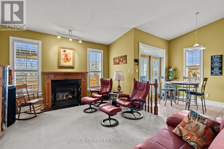 29687152/68-maple-stand-way/barrhaven-east/ottawa/ontario/K2G6R4_17