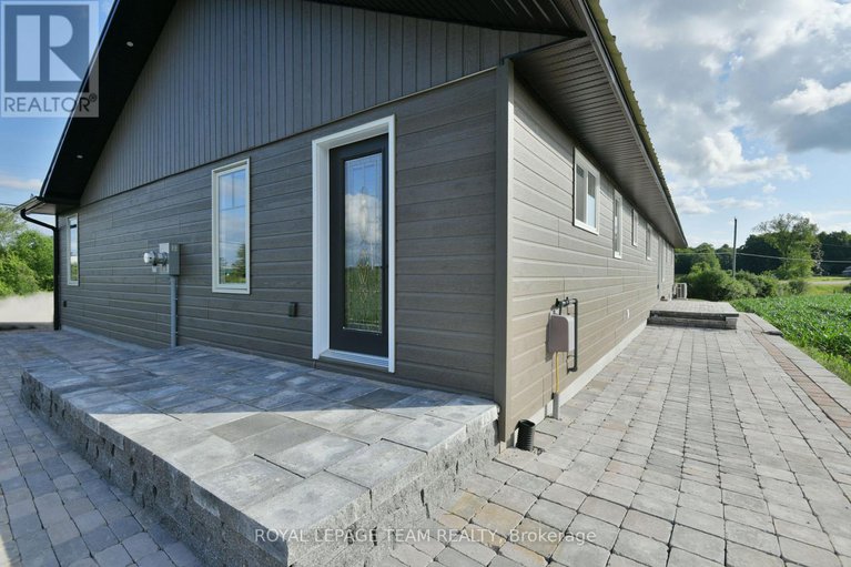 28622757/1016-castleford-road/horton-twp/horton/ontario/K7V3Z8_32