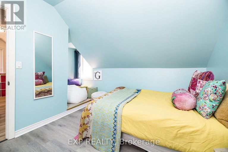 29633169/308-st-george-street/almonte/mississippi-mills/ontario/K0A1A0_31