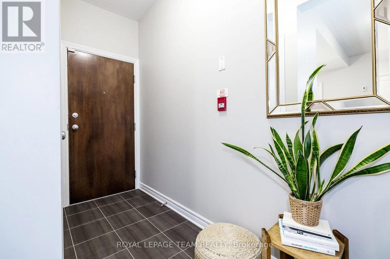 29564017/a-19-tadley-private/longfields/ottawa/ontario/K2J2T3_5