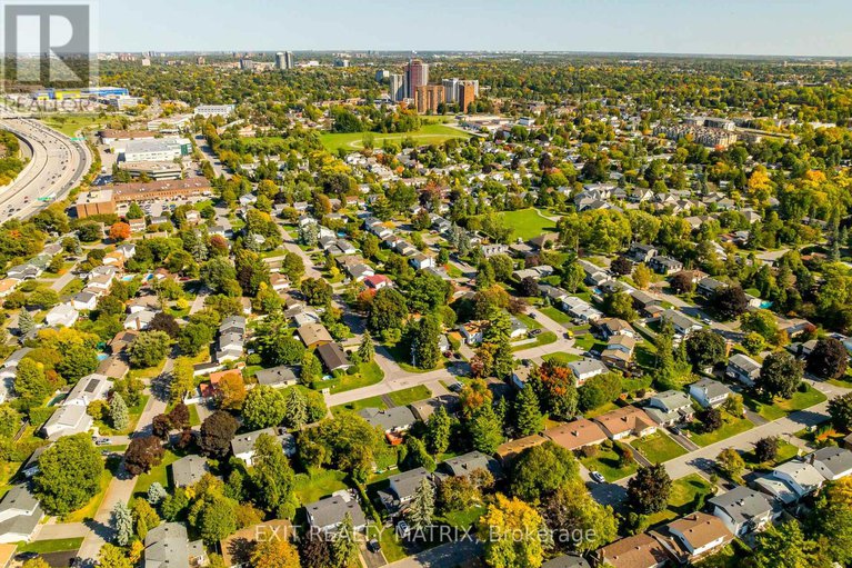 28932484/8-brian-crescent/bruce-farmgraham-parkqualicumbellands/ottawa/ontario/K2H6X3_38