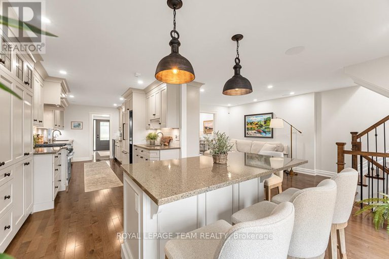 28937939/30-belvedere-crescent/lindenlea/ottawa/ontario/K1M2G4_18