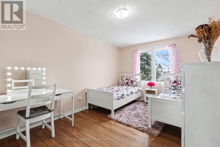 29397617/1931-ashmont-street/chapel-hill/ottawa/ontario/K1C7B9_26