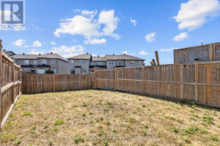 29003724/153-hawkshaw-crescent-e/cedargrovefraserdale/ottawa/ontario/K2J5P8_26