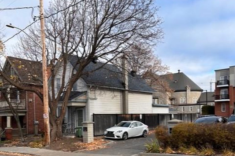 28310185/11-melrose-avenue/hintonburg/ottawa/ontario/K1Y1T8_4