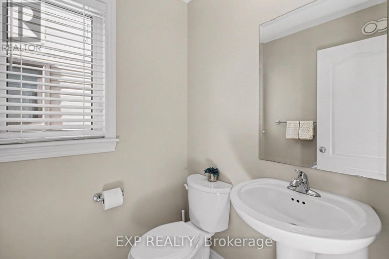 29452603/182-helen-rapp-way/blossom-parkkemp-parkfindlay-creek/ottawa/ontario/K1T0P6_16