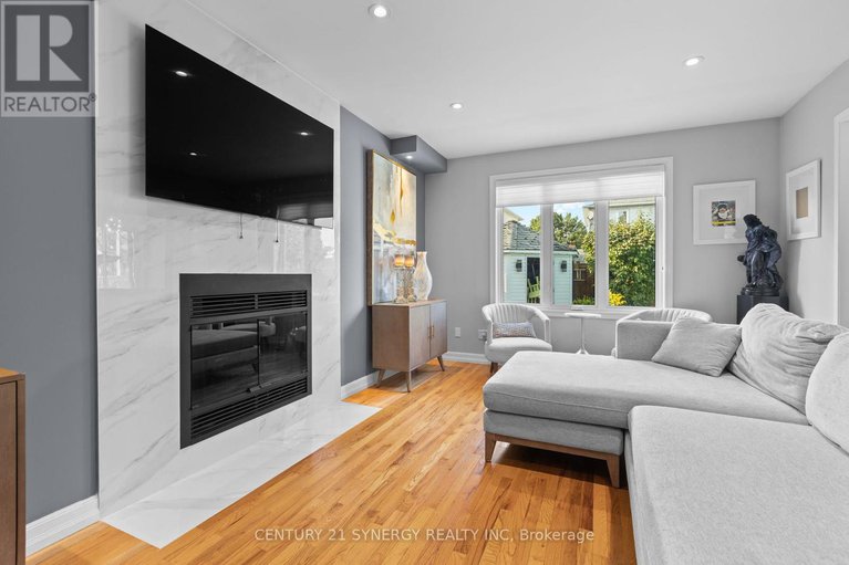 28859388/711-merkley-drive/fallingbrookpineridge/ottawa/ontario/K4A2T7_17