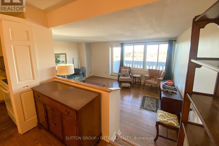 29055196/603-1599-lassiter-terrace/beaconwood/ottawa/ontario/K1J8R6_4