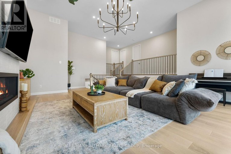 28419525/350-cloyne-crescent/half-moon-bay/ottawa/ontario/K2J6W4_27