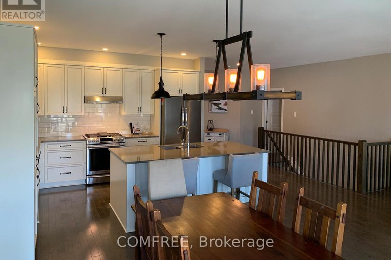 28417378/819-tewin-circle/camelot/ottawa/ontario/K4A1K2_5