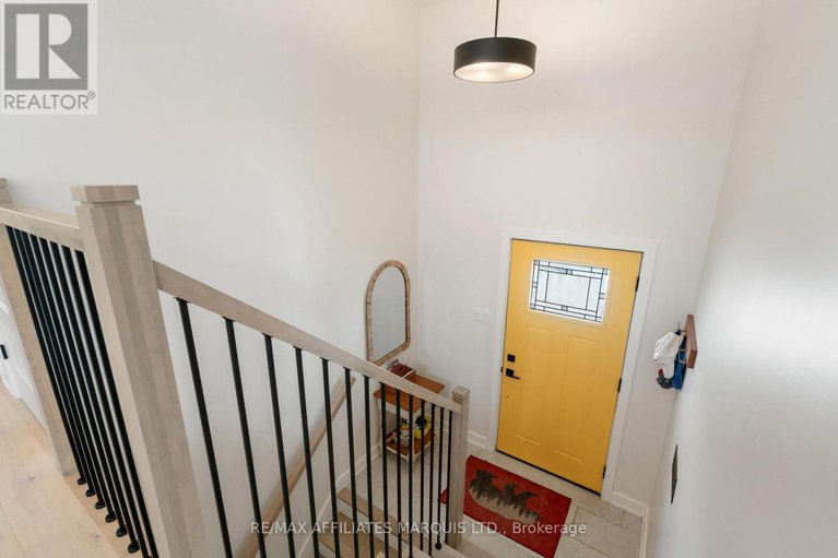 29391594/106-bishop-street-s/alexandria/north-glengarry/ontario/K0C1A0_4