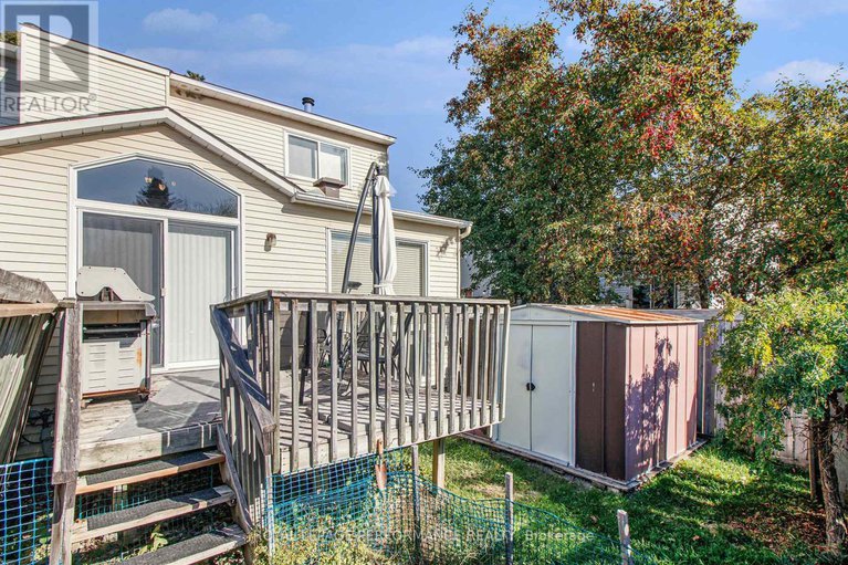 28927668/170-midsummer-terrace/queenswood-heights-south/ottawa/ontario/K1E3V6_28