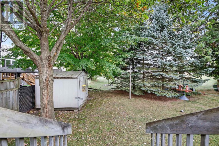 28900489/92-stonemeadow-drive/bridlewood/ottawa/ontario/K2M2M3_25