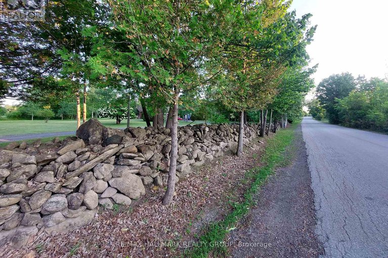 28543028/6942-gallagher-road/rideau-twp-s-of-reg-rd-6-w-of-mccordick-rd/ottawa/ontario/K0A2T0_47