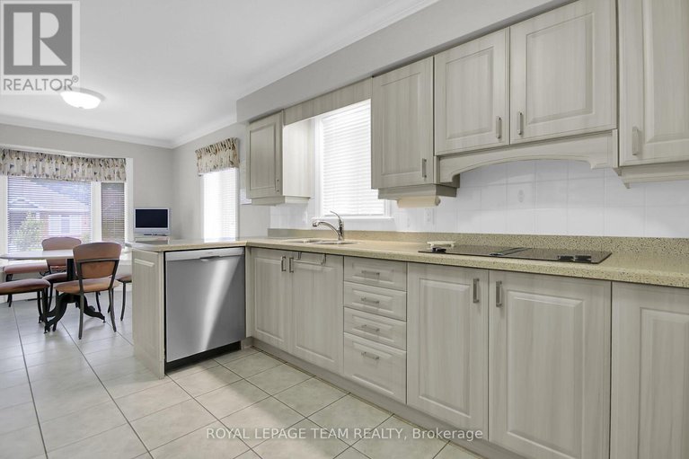 28641849/35-fieldcrest-avenue/longfields/ottawa/ontario/K2J4Y8_7