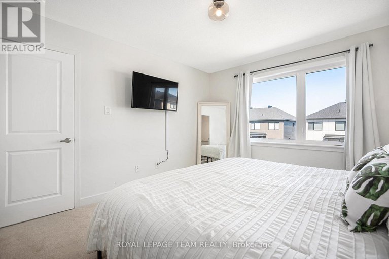 28208747/58-arinto-place/emerald-meadowstrailwest/ottawa/ontario/K2S2R7_18