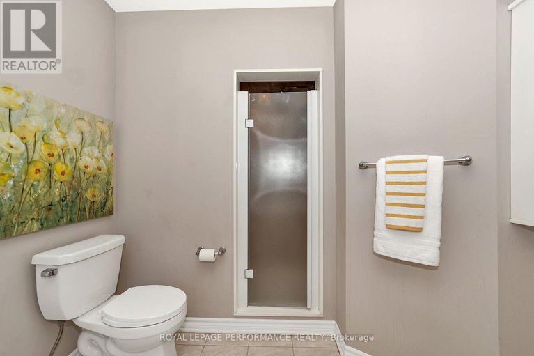 28871185/16-sweetbay-circle/stittsville-north/ottawa/ontario/K2S0W8_16