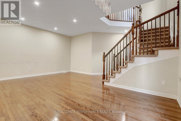 29033404/880-white-alder-avenue/blossom-parkkemp-parkfindlay-creek/ottawa/ontario/K1T0H4_6