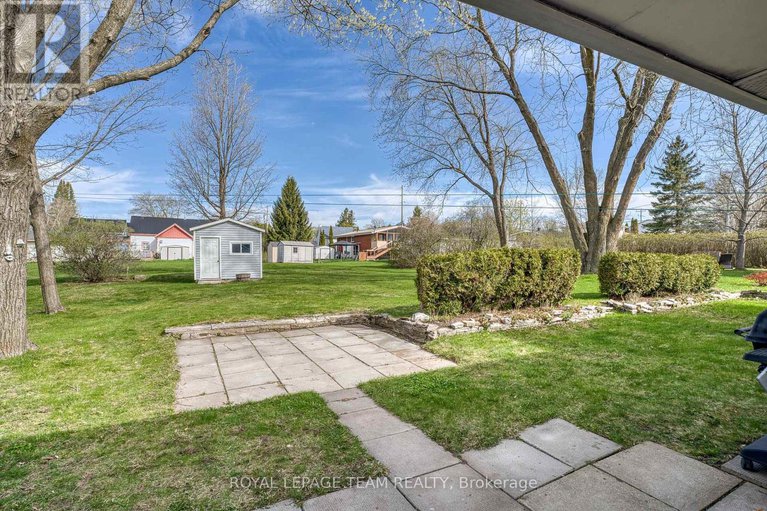 28272638/268-ottawa-street/almonte/mississippi-mills/ontario/K0A1A0_21