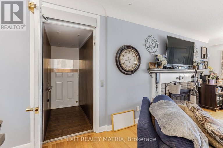 28309442/440-smyth-road/alta-vistafaircrest-heights/ottawa/ontario/K1H5A4_10