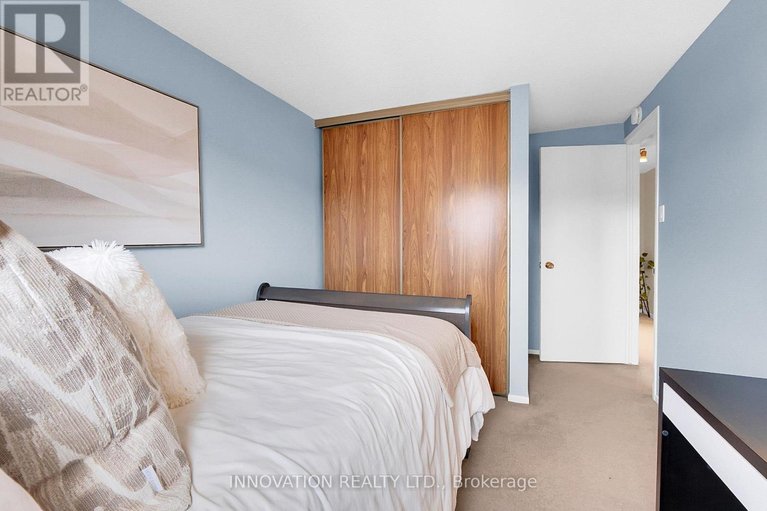 29517554/416-sandhamn-private/hunt-club-parkgreenboro/ottawa/ontario/K1T2Y9_34