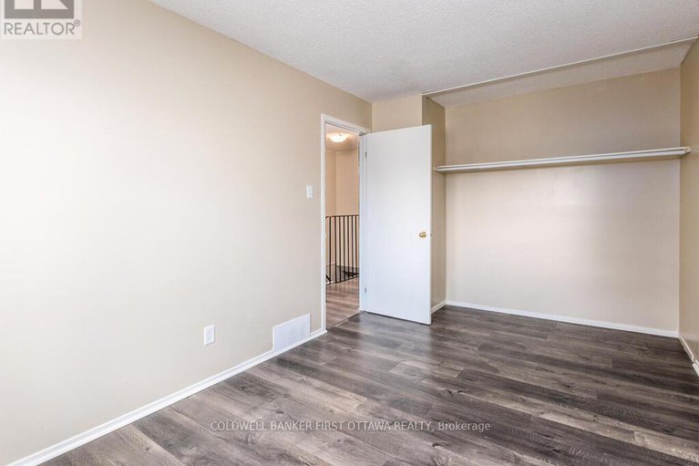 28970116/86-lightfoot-place/katimavik/ottawa/ontario/K2L3L9_27