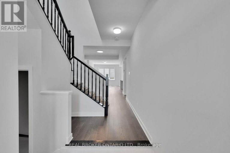 28620609/2123-winsome-terrace/fallingbrookgardenway-south/ottawa/ontario/K4A3P6_4