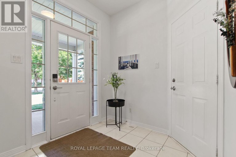 28726721/46-kettleby-street/beaverbrook/ottawa/ontario/K2K3C4_9