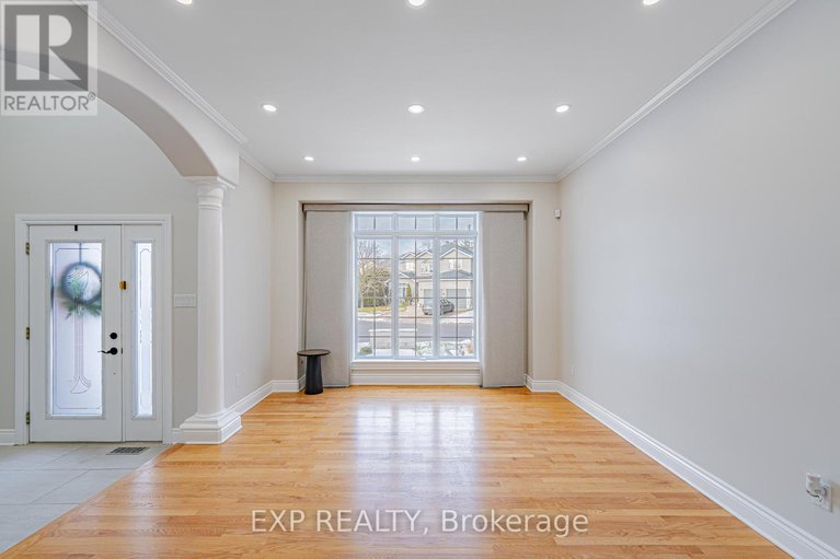 29139967/11-wellsmere-court/rideau-heightsrideau-river/ottawa/ontario/K2E8C2_13