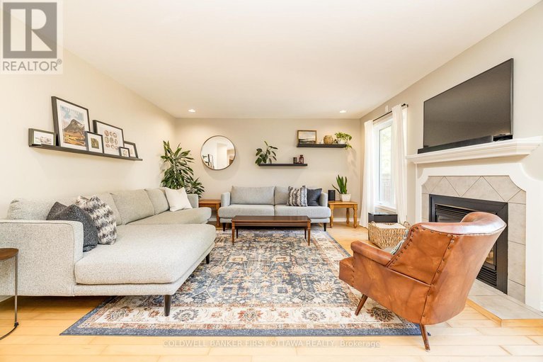 29047909/491-meadowbreeze-drive/emerald-meadowstrailwest/ottawa/ontario/K2M2T6_19