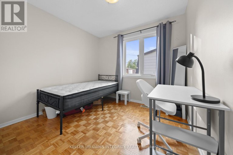 28288264/193-3310-southgate-road/south-keys/ottawa/ontario/K1V8X4_13