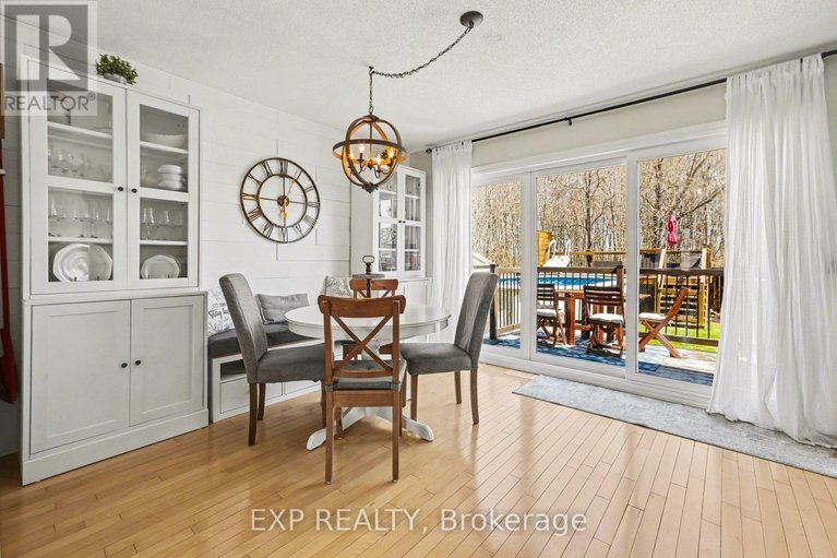 29645045/212-jasper-crescent/town-of-rockland/clarence-rockland/ontario/K4K0A3_11