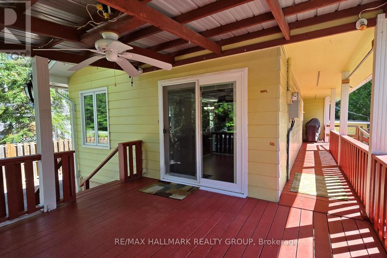 29411594/266-baldwin-street/constance-bay/ottawa/ontario/K0A3M0_27