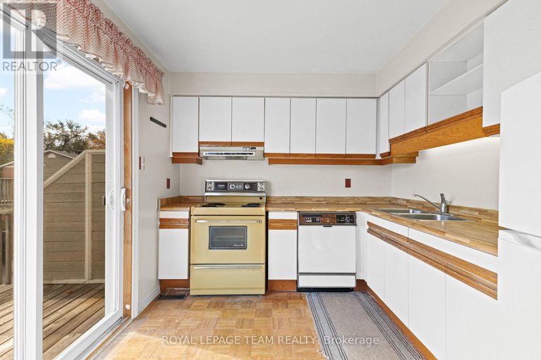 28975665/14-1149-chimney-hill-way/beacon-hill-south/ottawa/ontario/K1J8Z9_10