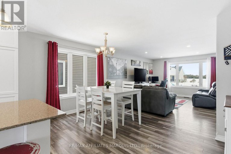 29275538/50-jim-brownell-boulevard/long-sault/south-stormont/ontario/K0C1P0_7