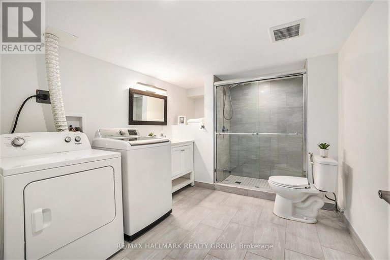 28815928/70-varley-drive/beaverbrook/ottawa/ontario/K2K1H2_30