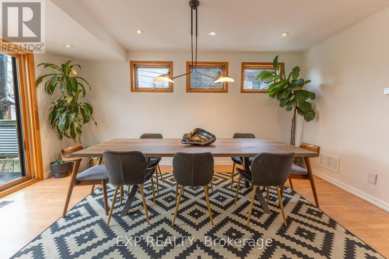 29685310/162-westhaven-crescent/westborohampton-park/ottawa/ontario/K1Z7G3_13