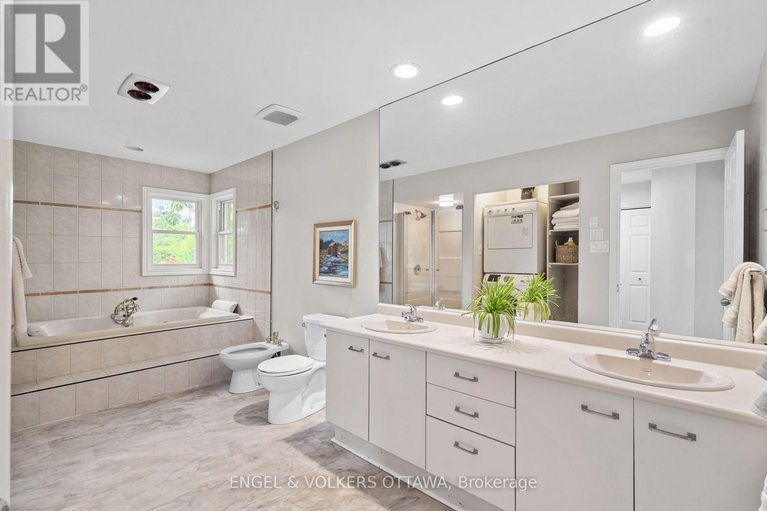 29595152/249-faircrest-road/alta-vistafaircrest-heights/ottawa/ontario/K1H5C9_22