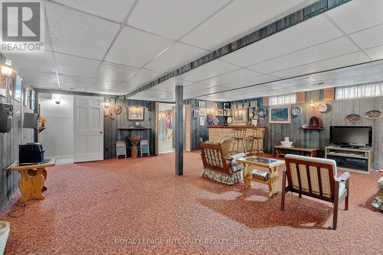 29021047/12-wynford-avenue/craig-henrywoodvale/ottawa/ontario/K2G3Z3_26